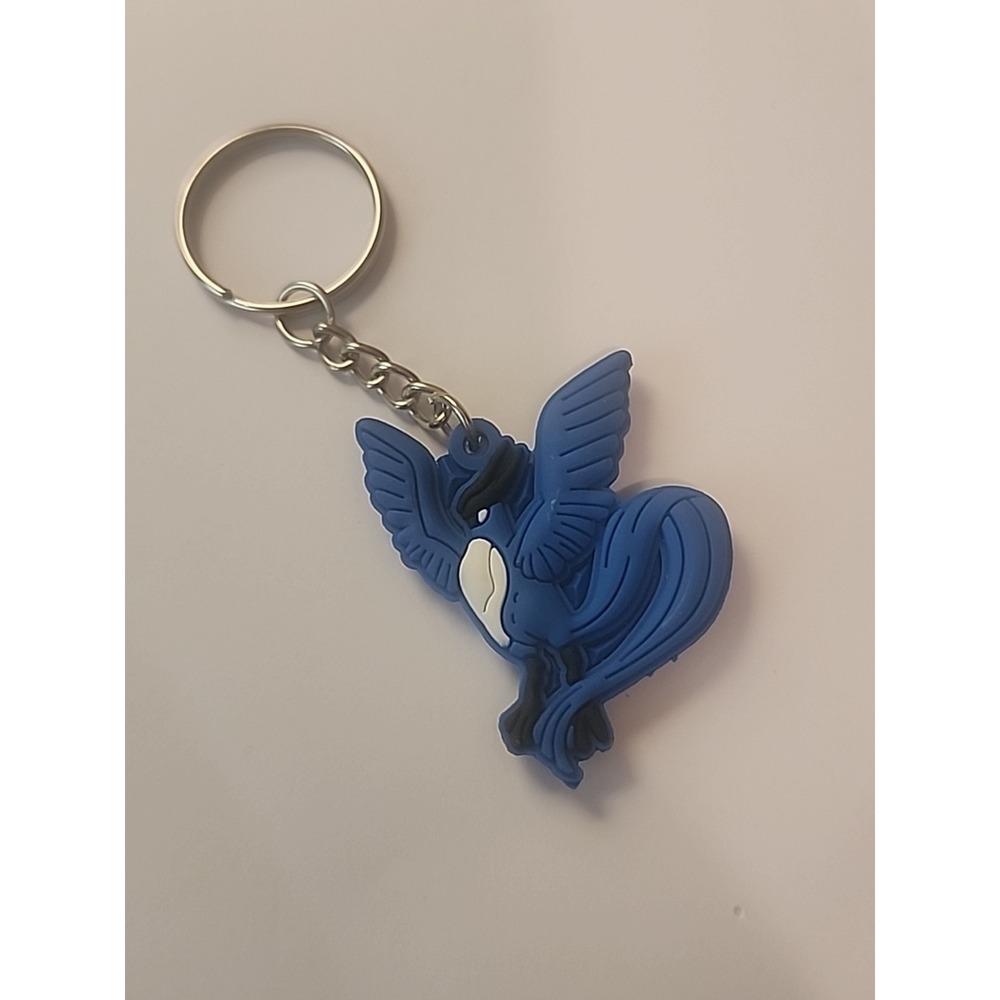 Small Articuna Pokémon 2 Sided Rubber Keychain - Picture 1 of 2
